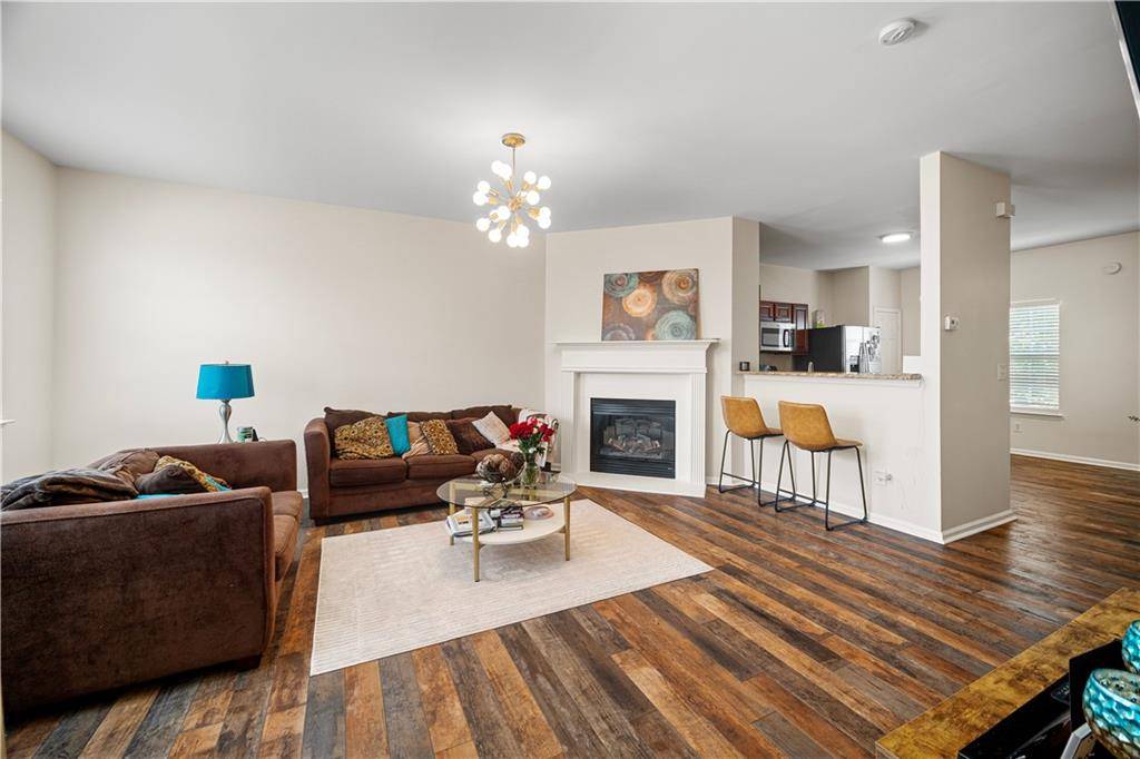 Atlanta, GA 30331,920 Society CIR SW