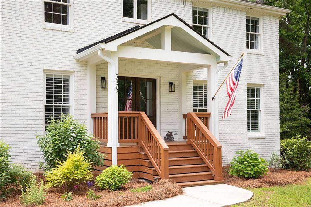 Atlanta, GA 30338,5070 Hensley DR