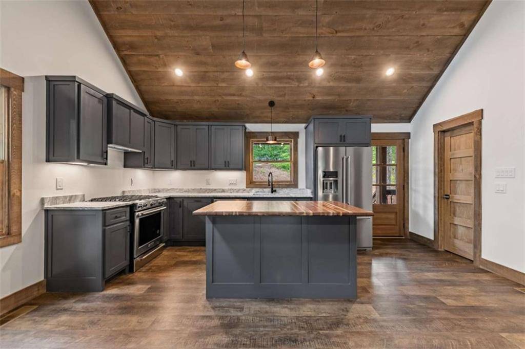 Blue Ridge, GA 30513,2357 Ada ST