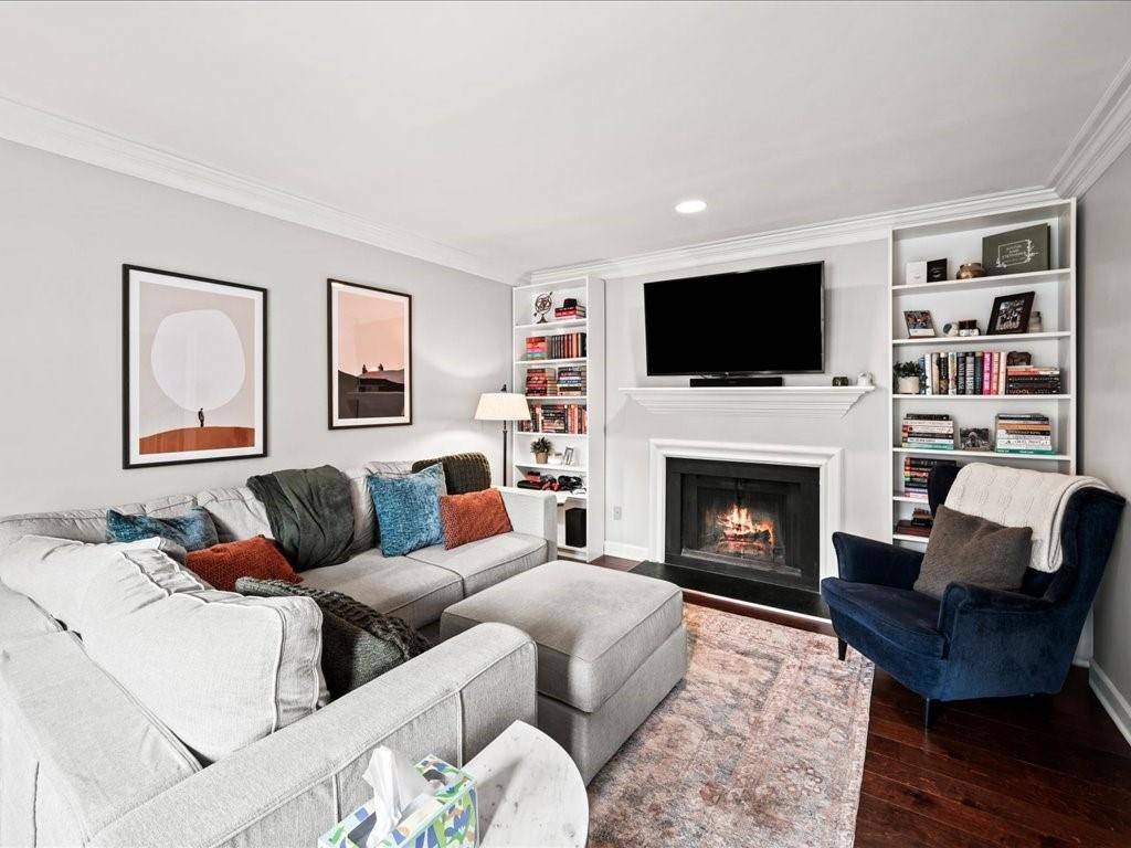 Atlanta, GA 30338,50 Mount Vernon CIR