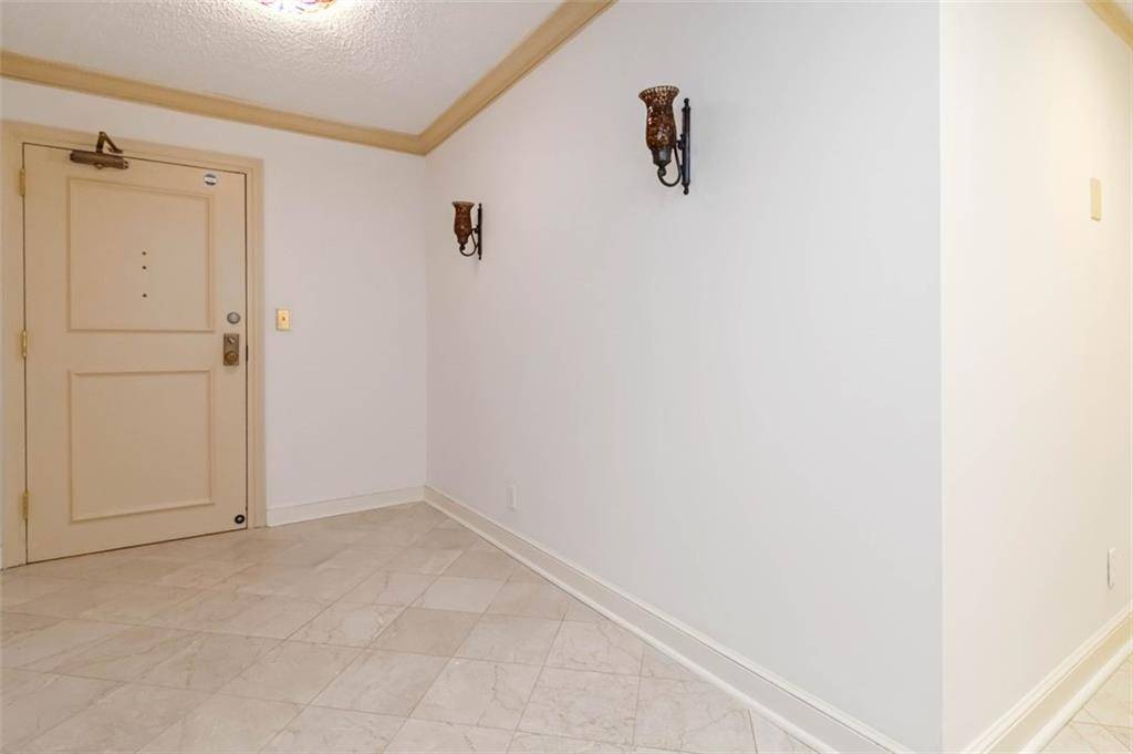 Atlanta, GA 30305,3530 Piedmont RD NE #5A