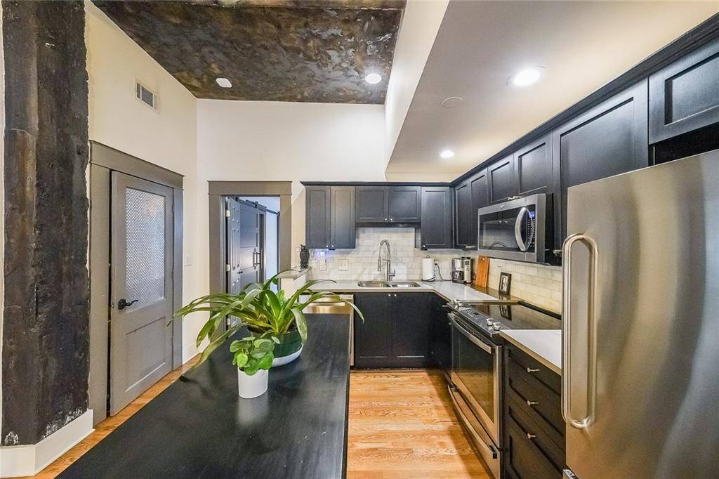 Atlanta, GA 30306,1026 Saint Charles AVE NE #15