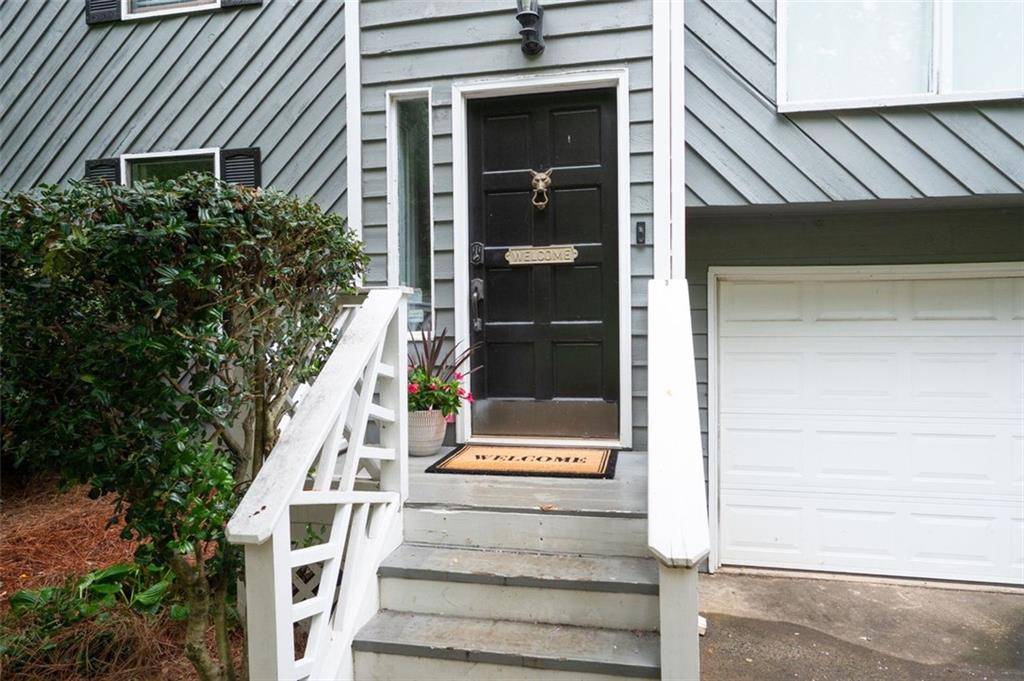 Acworth, GA 30102,1140 Reading DR NW
