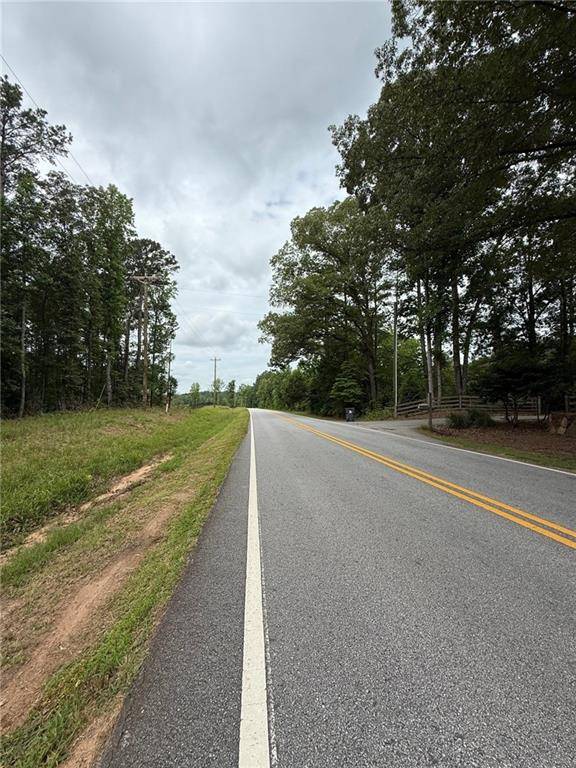 Newnan, GA 30263,00 Smokey RD