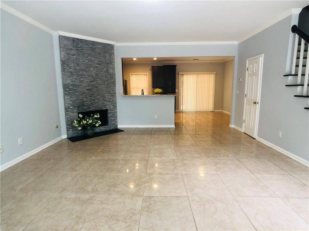 Johns Creek, GA 30022,4645 Valais CT #10