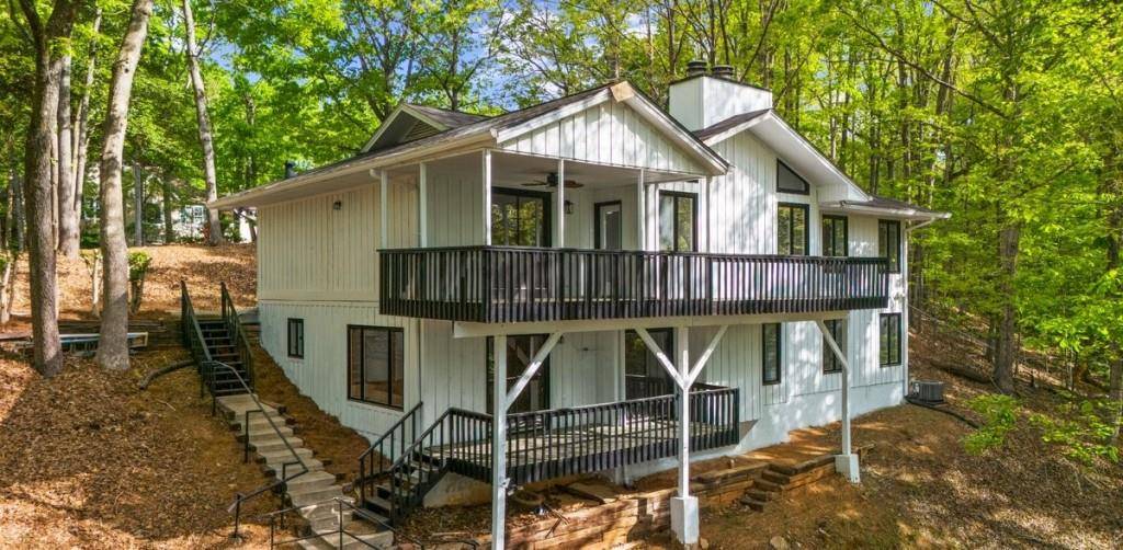 Gainesville, GA 30506,2945 Thompson Mill RD