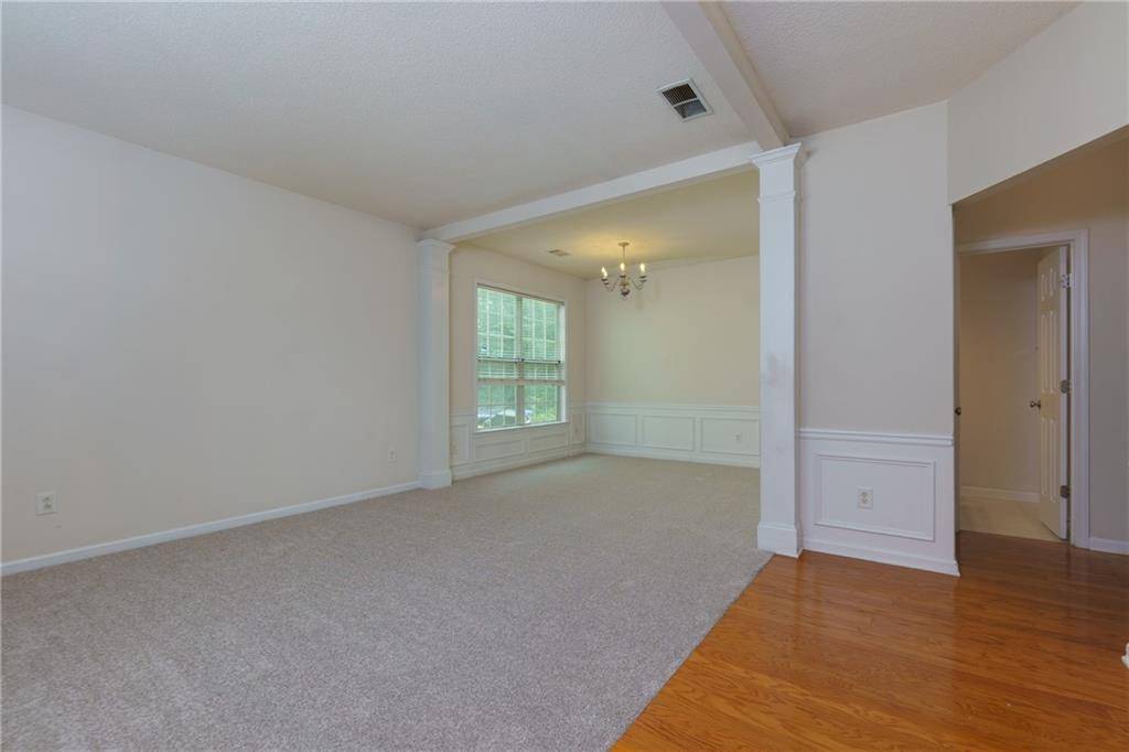 Woodstock, GA 30188,808 Plaintain DR