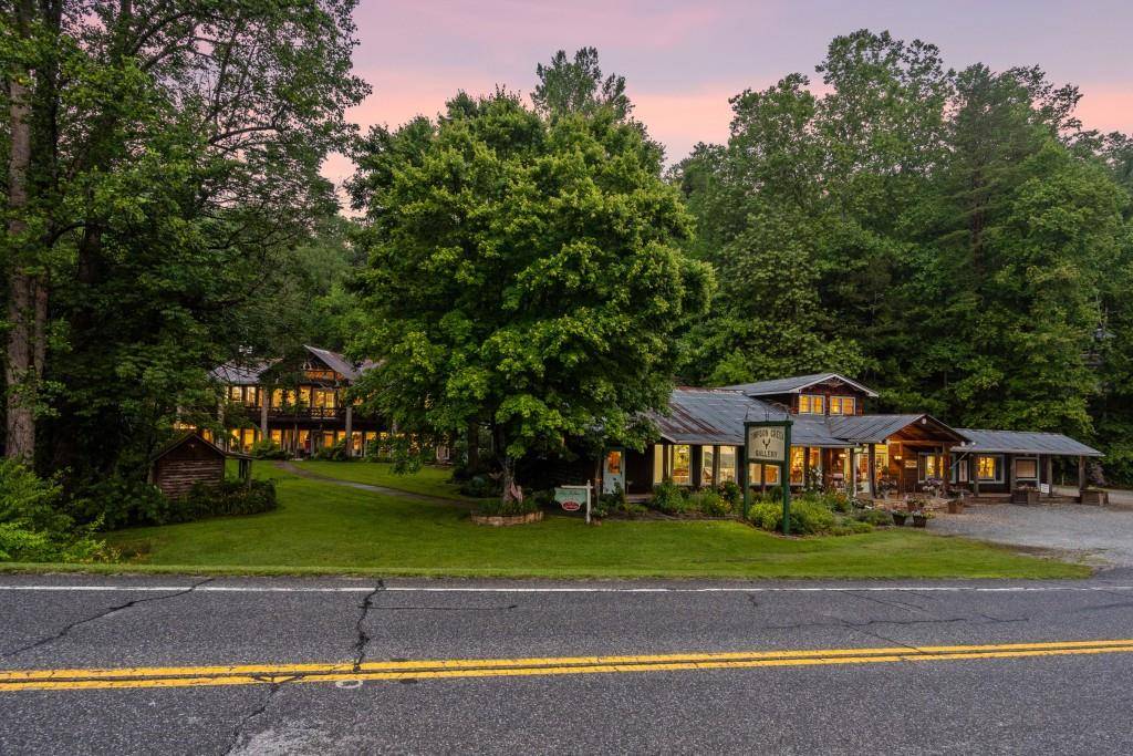 Clayton, GA 30525,7142 HWY 76W