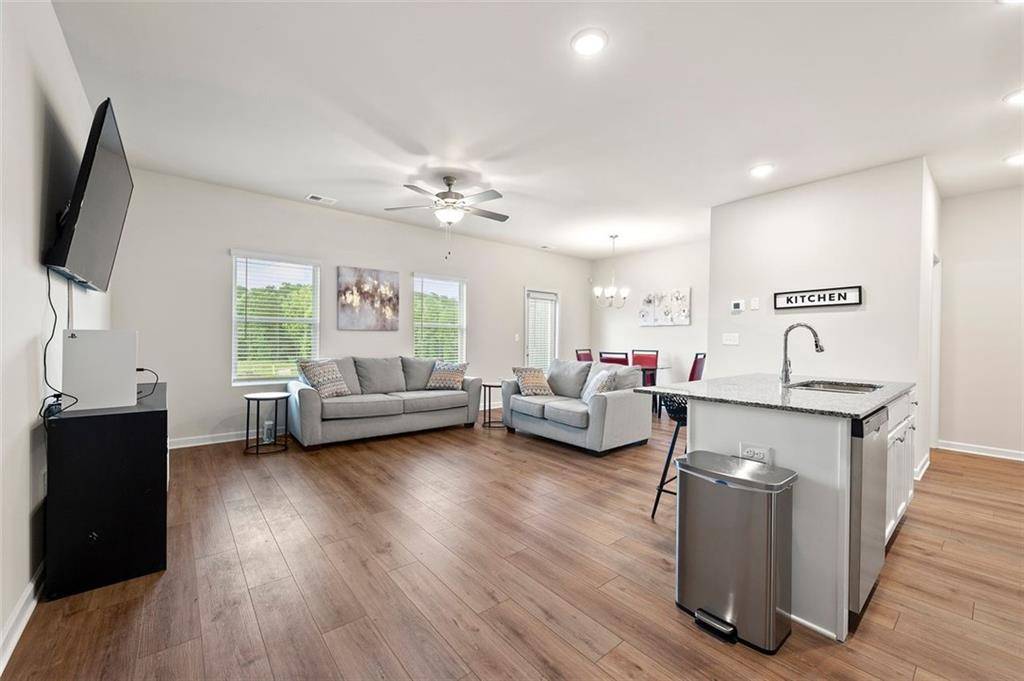 Atlanta, GA 30331,6373 ROSETTA DR SW