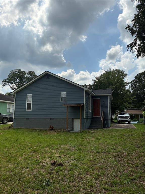 Atlanta, GA 30344,2268 Newnan ST