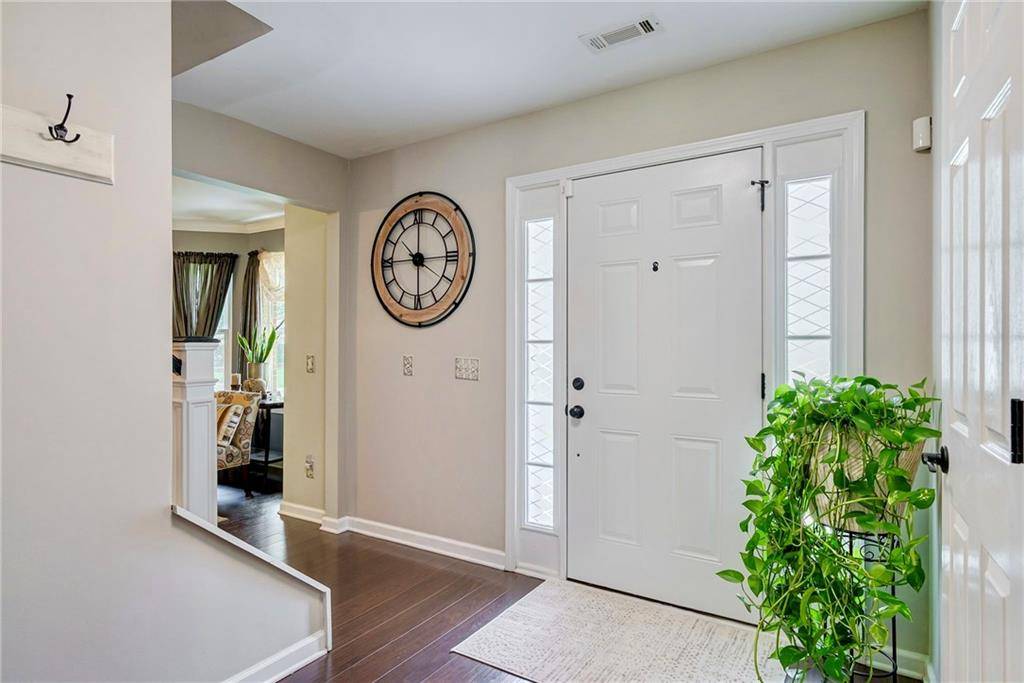 Sugar Hill, GA 30518,5388 Silver Springs DR