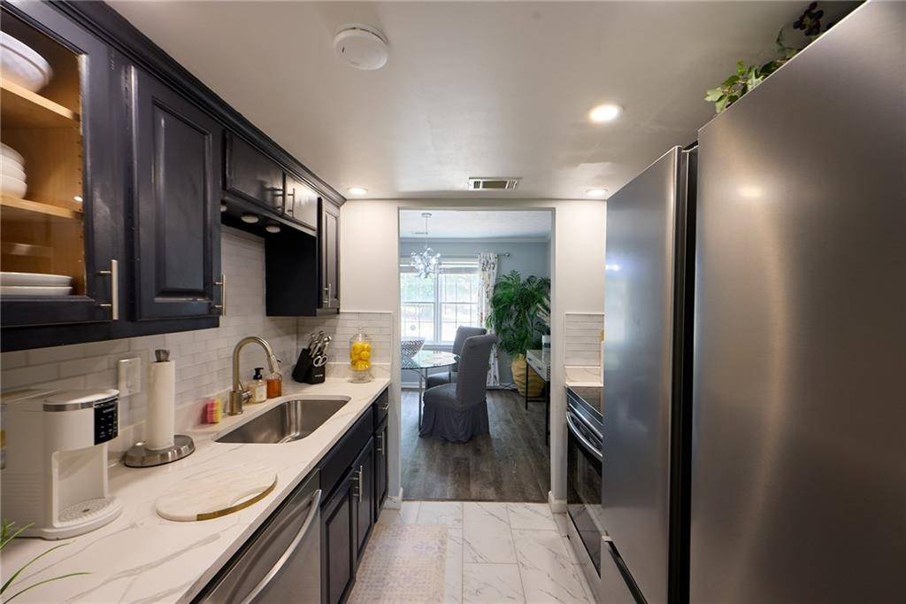 Norcross, GA 30071,5567 Executive WAY