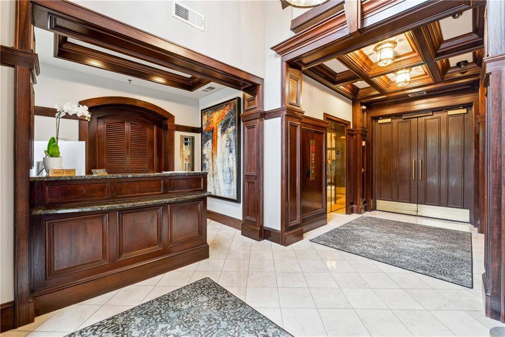 Atlanta, GA 30309,77 Peachtree PL NE #101