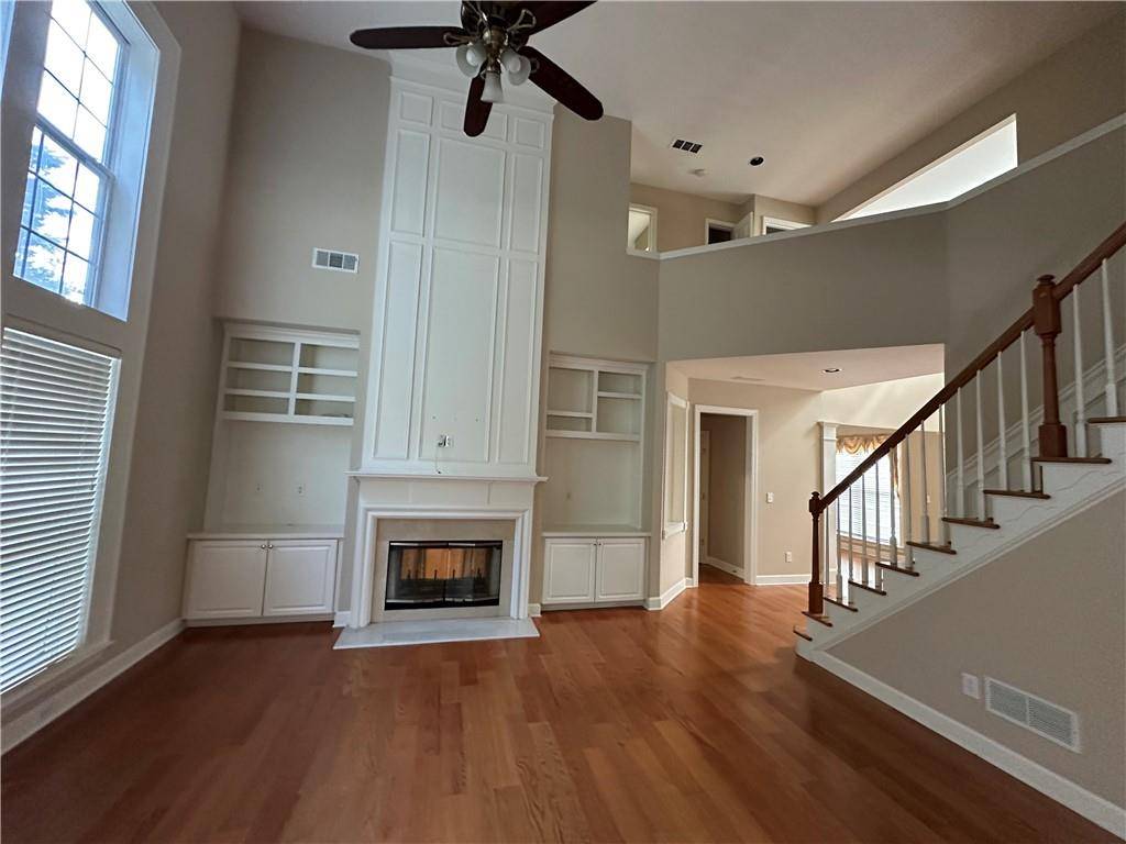 Duluth, GA 30097,625 Bentley CT