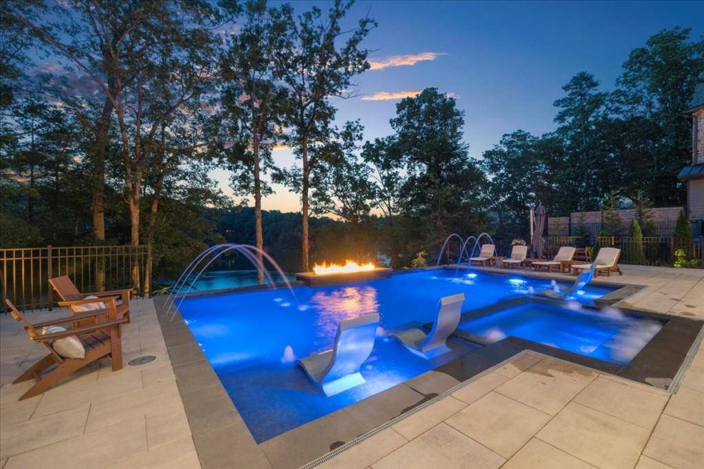 Oakwood, GA 30566,4451 Shellie LN