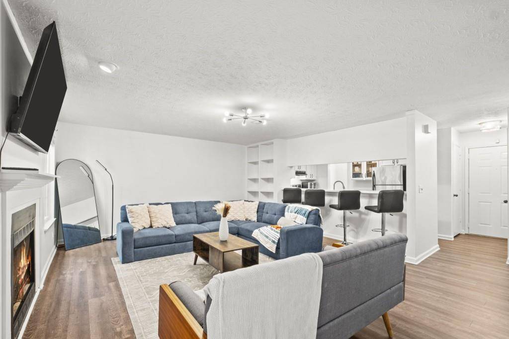 Roswell, GA 30076,434 Teal CT