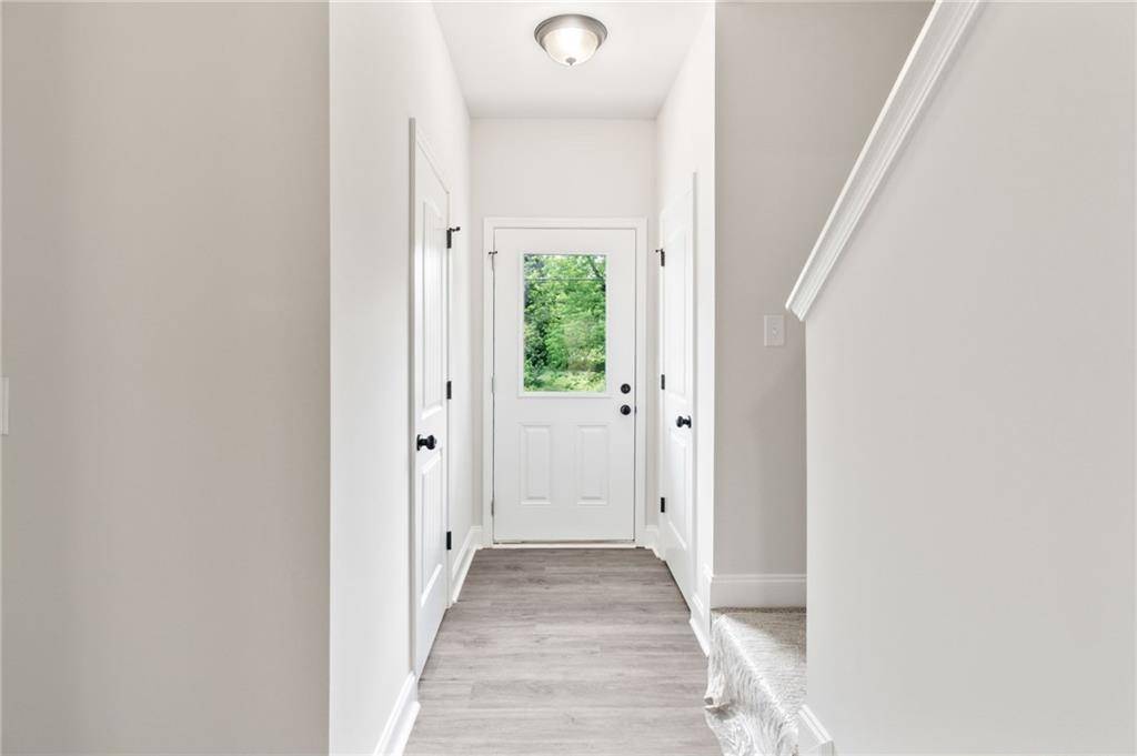 Toccoa, GA 30577,17 Taylor ST