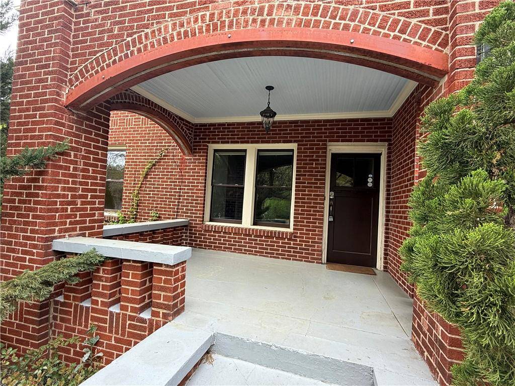 Atlanta, GA 30317,2042 Hosea L Williams DR NE