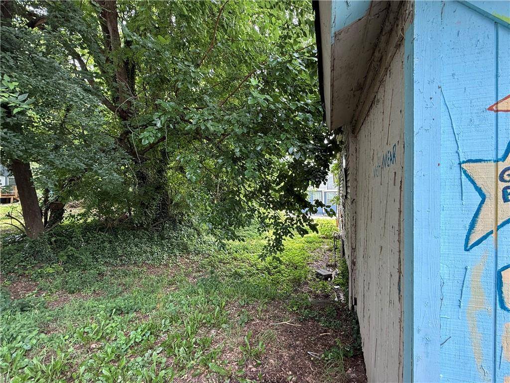 Atlanta, GA 30318,562 English AVE NW