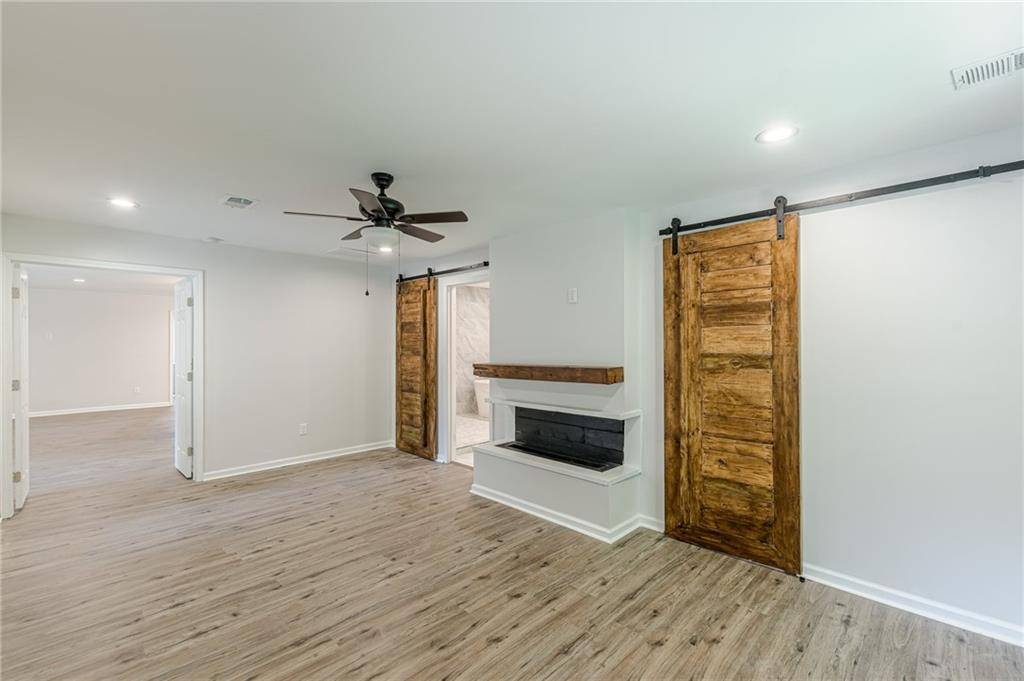 Atlanta, GA 30311,2806 Hedgewood DR NW