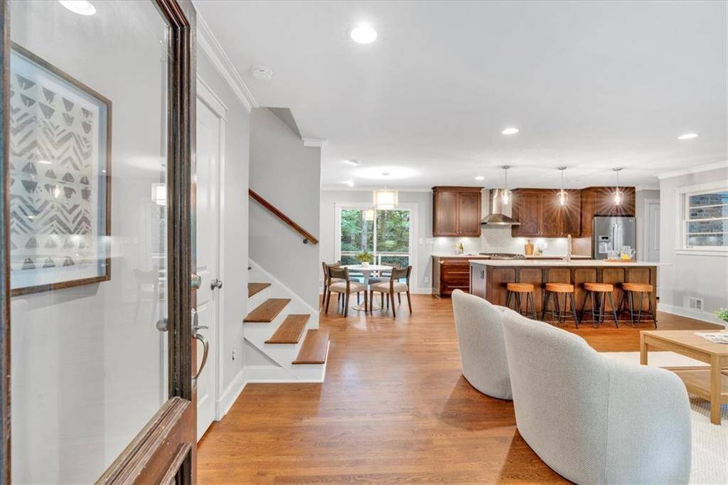 Atlanta, GA 30328,620 AMBERIDGE TRL