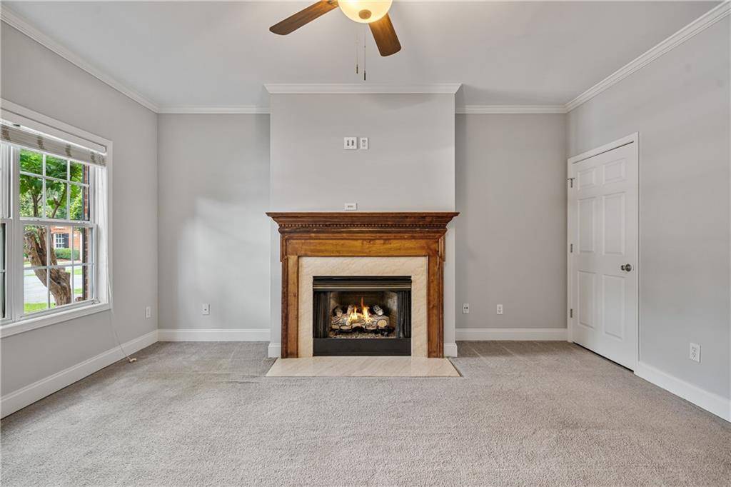 Cartersville, GA 30120,618 Manor WAY
