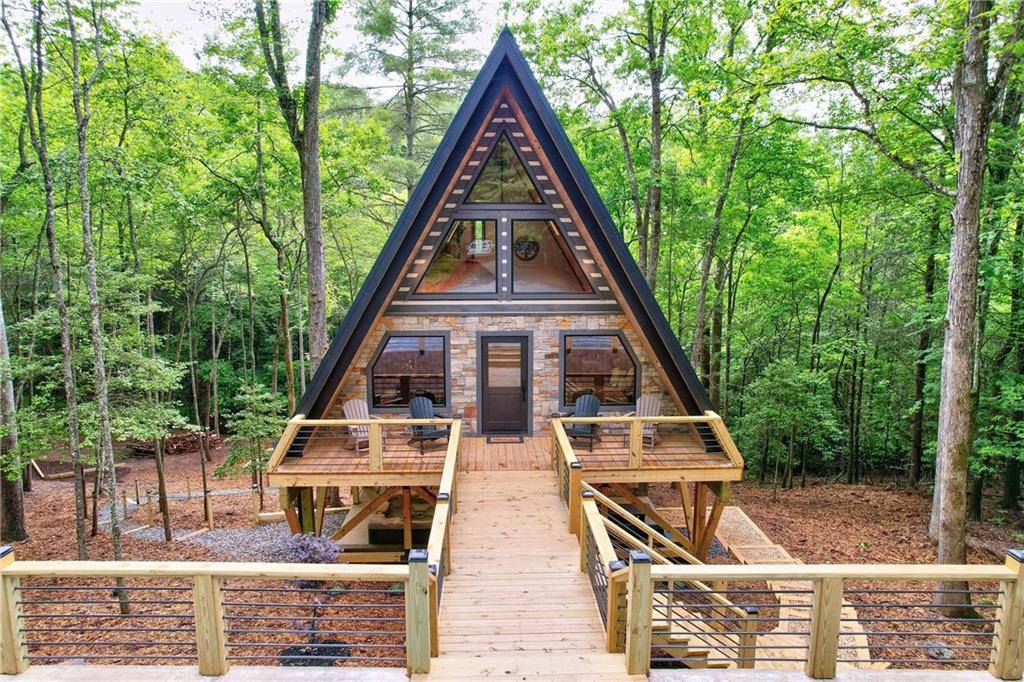 Morganton, GA 30560,60 Bridle PATH