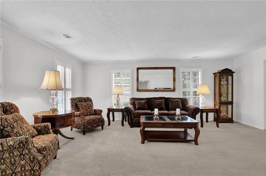 Peachtree Corners, GA 30092,6423 Deerings LN