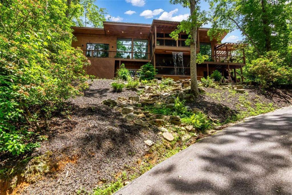 Sautee Nacoochee, GA 30571,303 Clarice LN