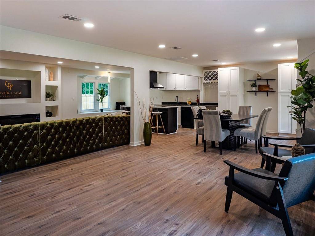 Atlanta, GA 30331,3790 VILLAGE DR SW