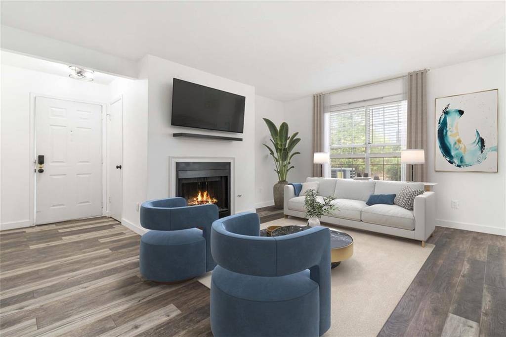 Peachtree Corners, GA 30092,1005 GLENLEAF DR