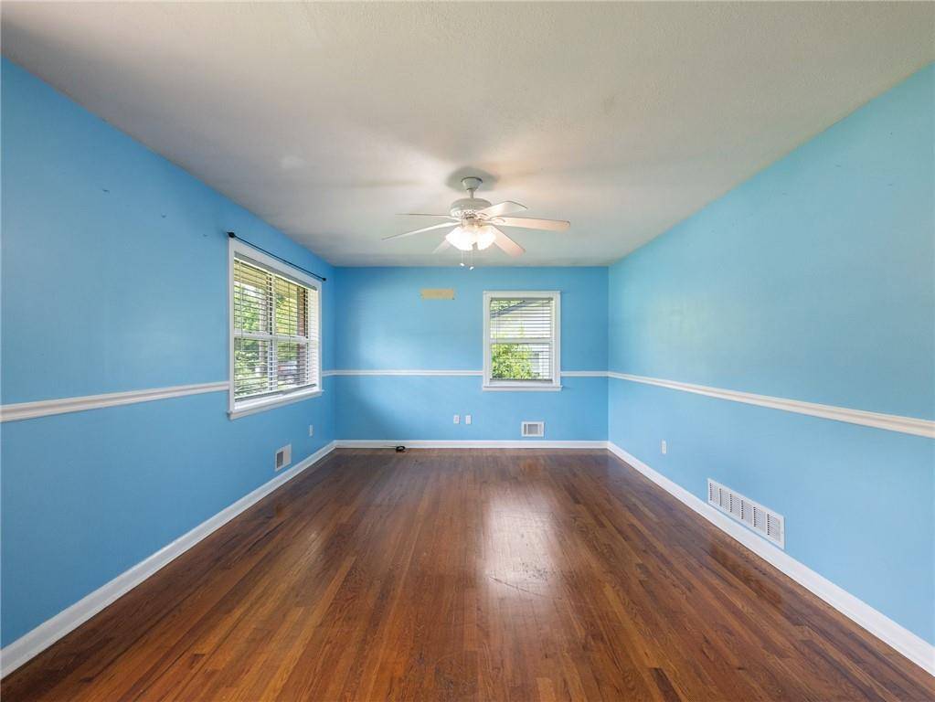 Gainesville, GA 30501,440 Holly DR