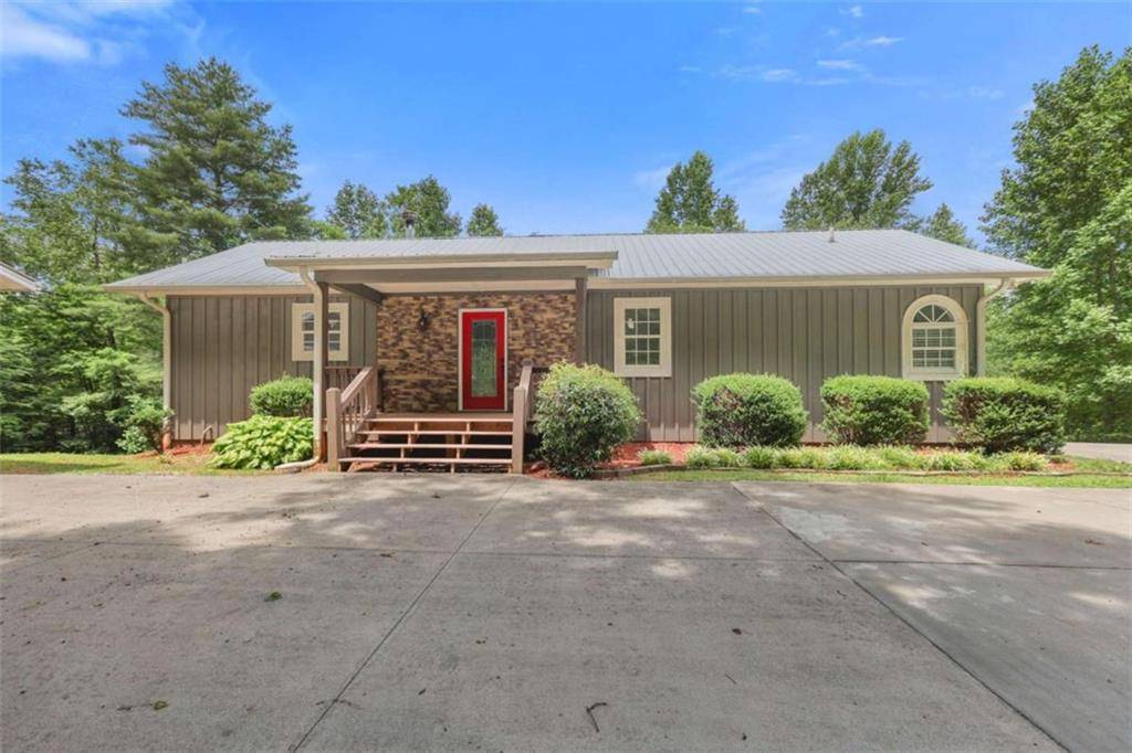 Young Harris, GA 30582,6704 Morgan DR