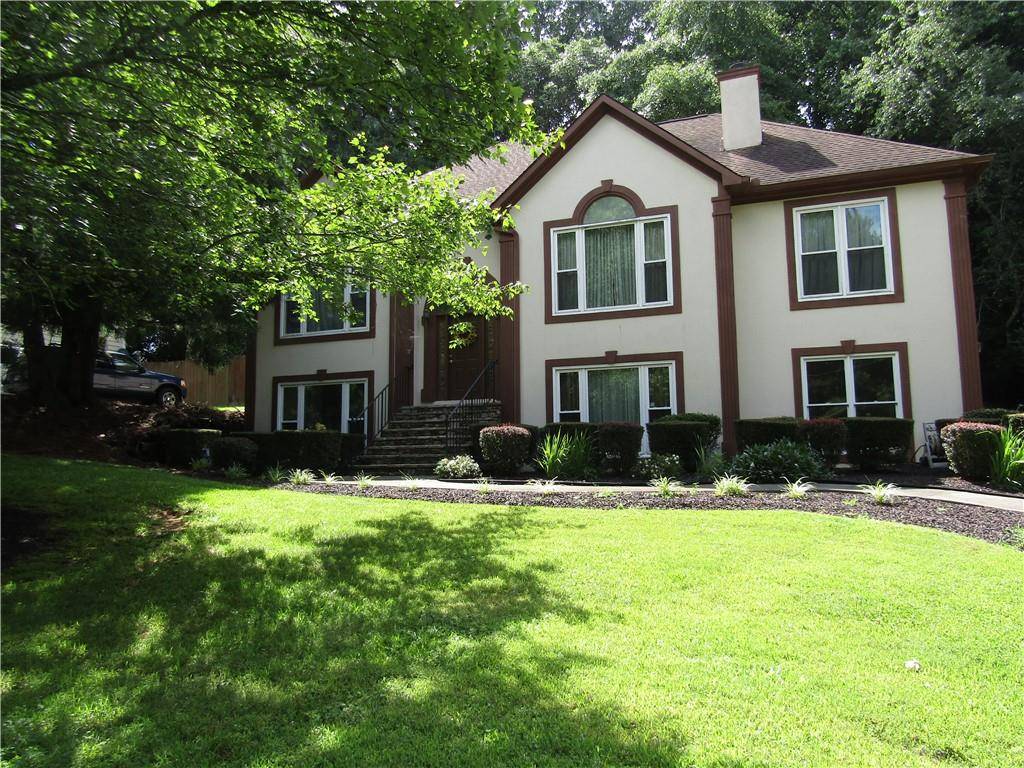 Buford, GA 30518,5820 Elm Tree DR
