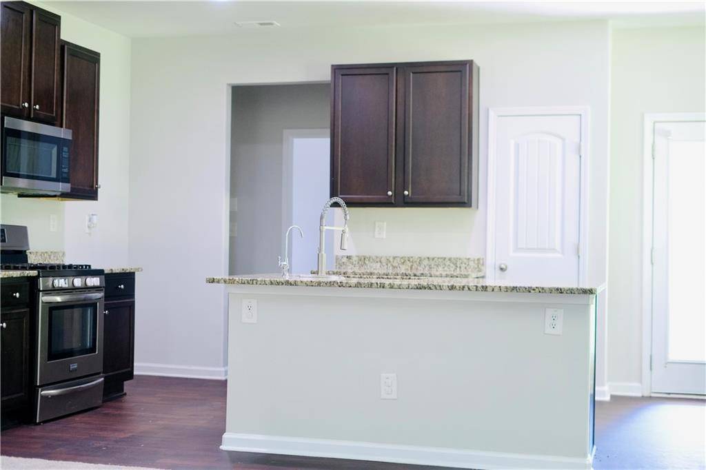 Fairburn, GA 30213,4417 Belcamp RD