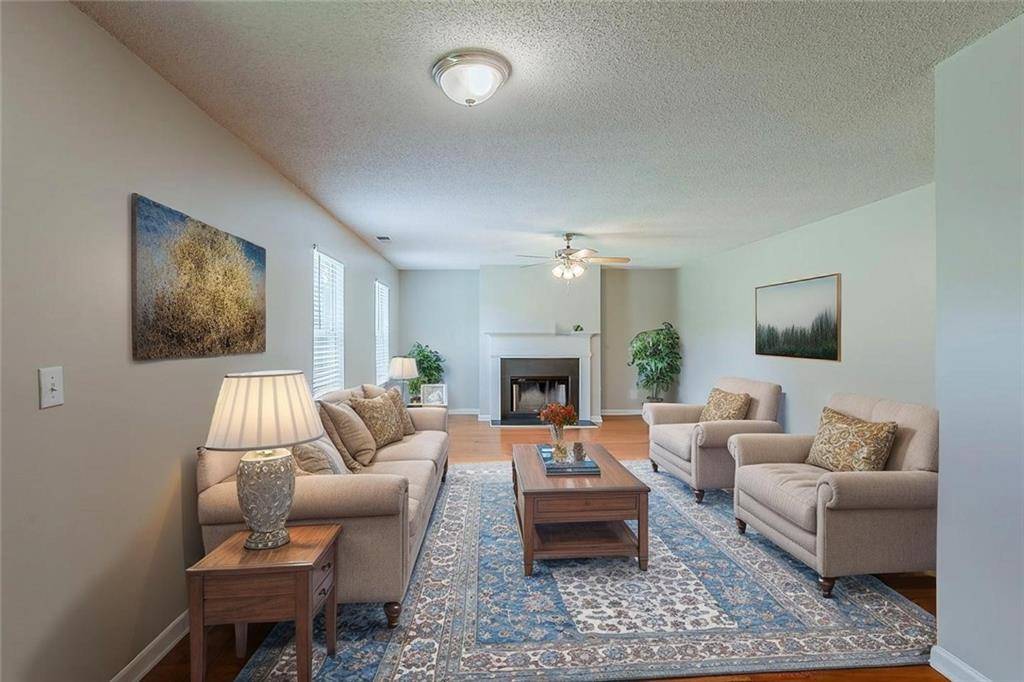 Atlanta, GA 30349,440 Pinevale CT