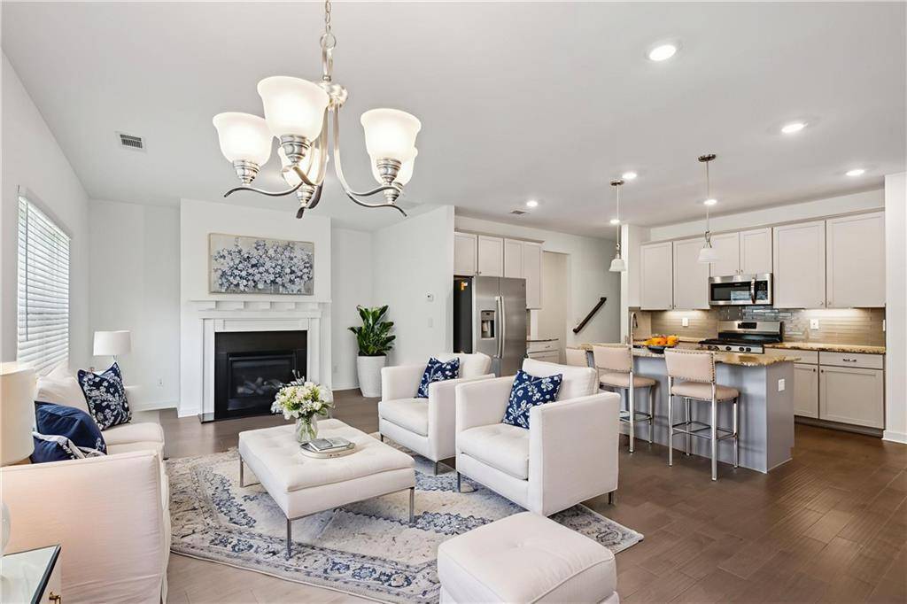 Snellville, GA 30078,1637 Short Shadow LN