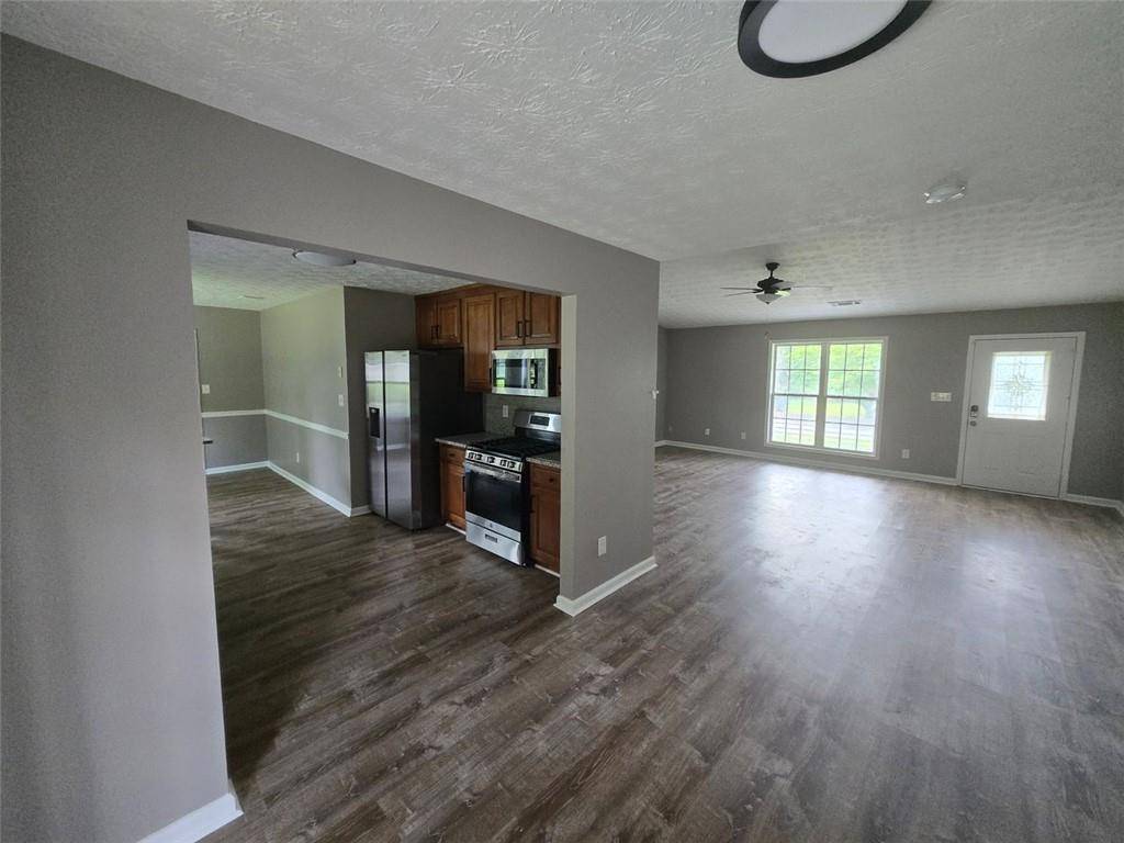 Jonesboro, GA 30238,563 FIELDGREEN DR