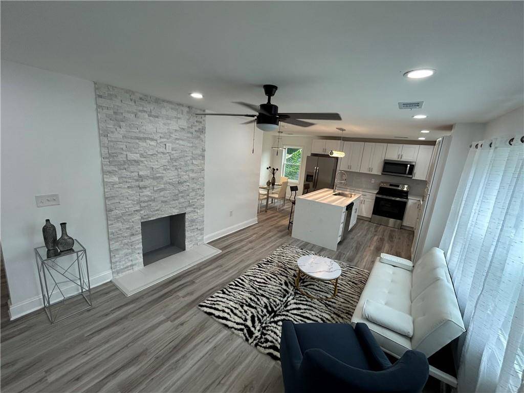 Atlanta, GA 30310,876 Pinehurst TER SW
