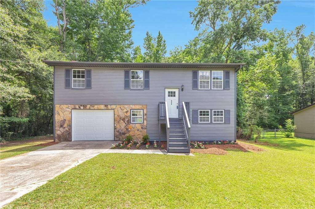 Riverdale, GA 30296,6906 Shangrila WAY