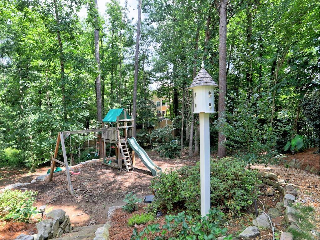 Mableton, GA 30126,658 VININGS ESTATES DR SE