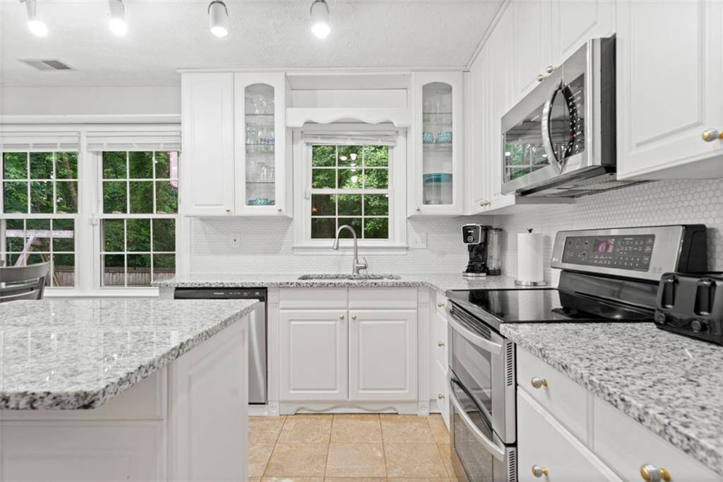 Lawrenceville, GA 30044,3123 Westbrook TRCE