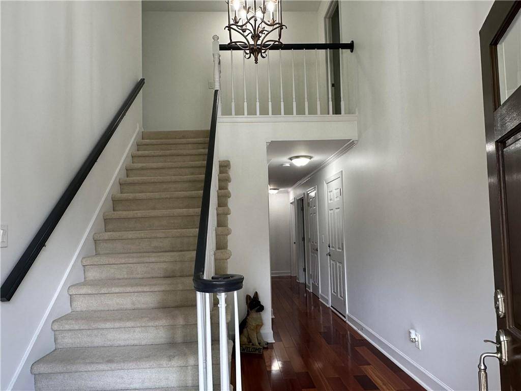 Roswell, GA 30075,810 Doe Hill LN