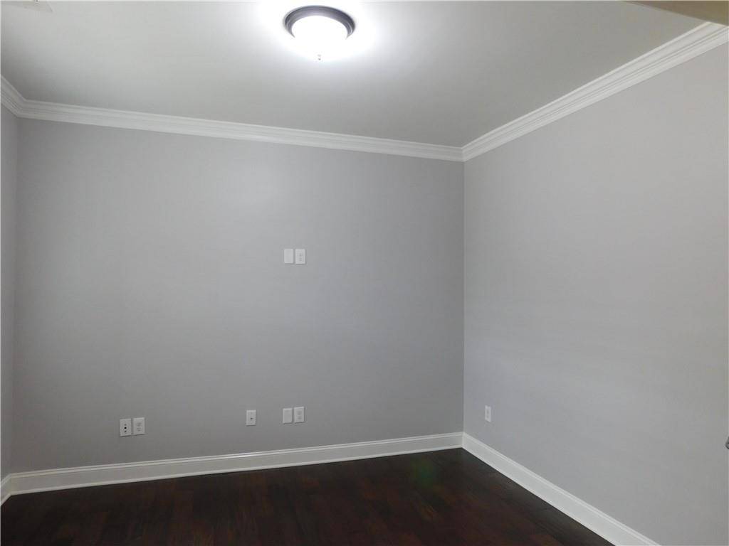 Sugar Hill, GA 30518,330 La Perla DR