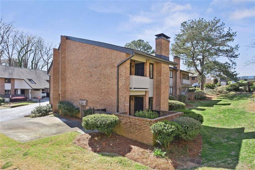 Brookhaven, GA 30329,3268 Clairmont North RD NE