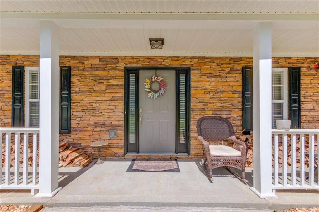 Hoschton, GA 30548,40 Legacy DR