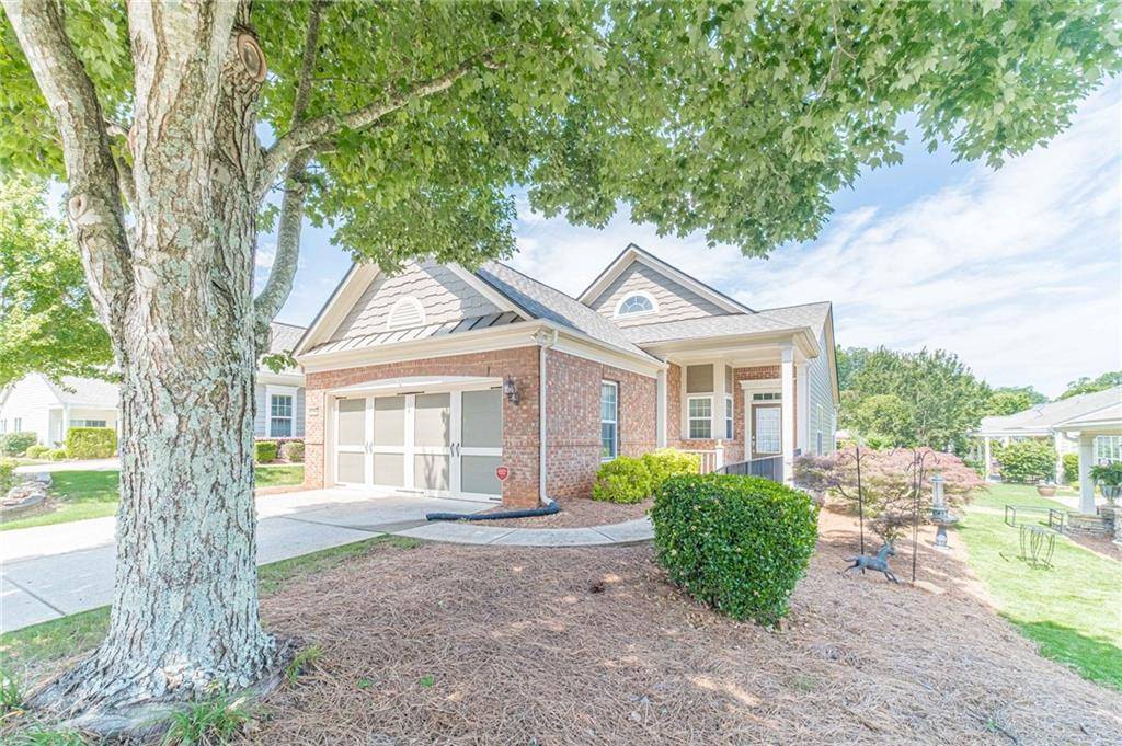 Hoschton, GA 30548,6260 BROOKSIDE LN