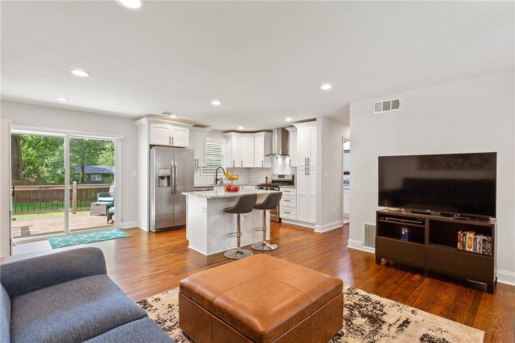 Smyrna, GA 30082,470 Pretty View LN SE