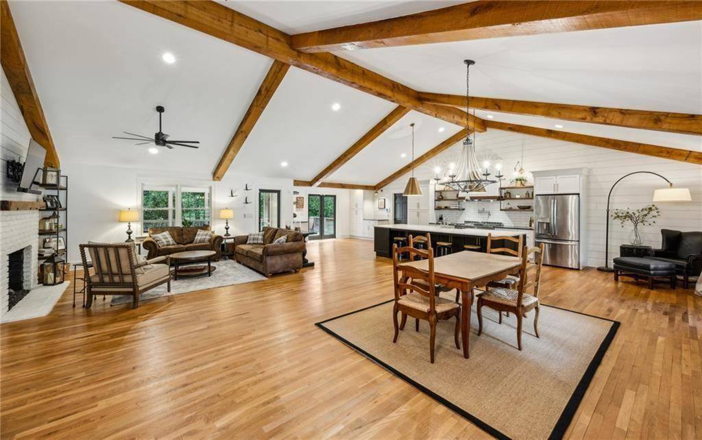 Sandy Springs, GA 30328,6175 Weatherly DR NW