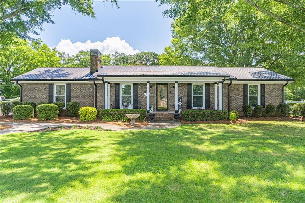 Covington, GA 30014,3152 H D Atha RD